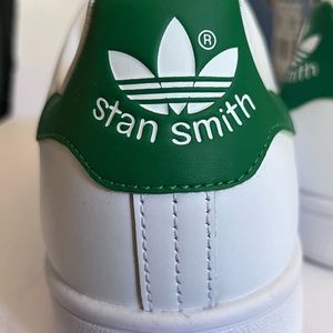 Rare womens sz 10 wide adidas Stan smith sneakers.  Never worn ever  